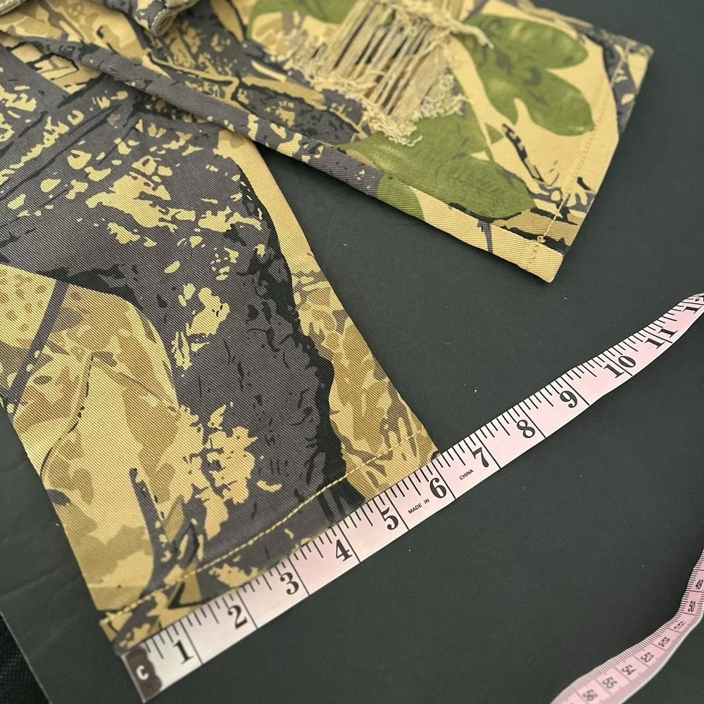 KDNK Mens Forest Camo Brown‎ Pants 32/31.5 Skinny Ripped Patches Outdoor Jeans